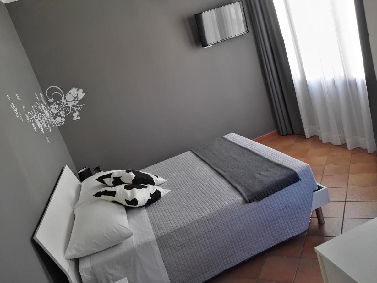 B&B Black-And-White Gallipoli Εξωτερικό φωτογραφία